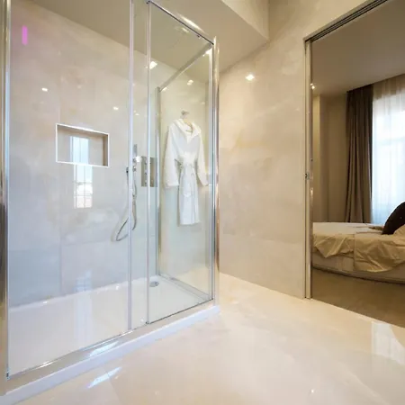 Vittoriano Luxury Πανσιόν