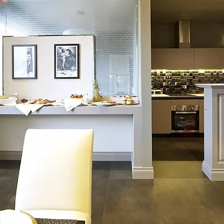 Πανσιόν Vittoriano Luxury